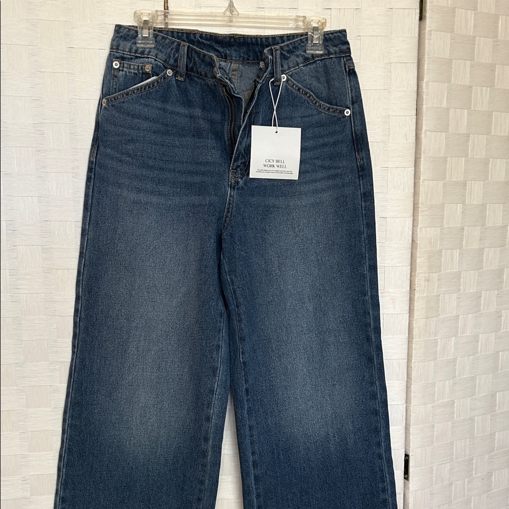 Wide Leg Dark Wash Jeans with Tag - Picture 9 of 9